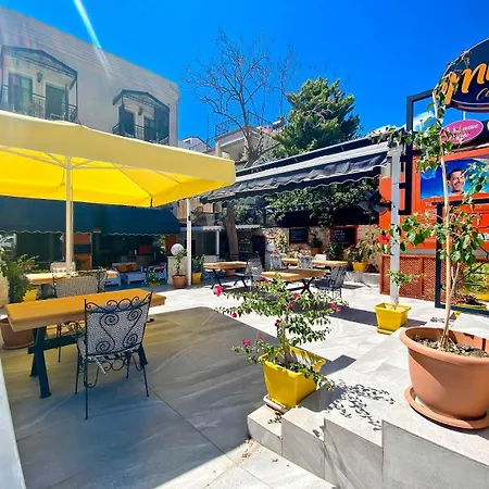 Hotel Nur &