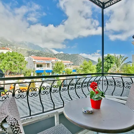 Hotel Nur &