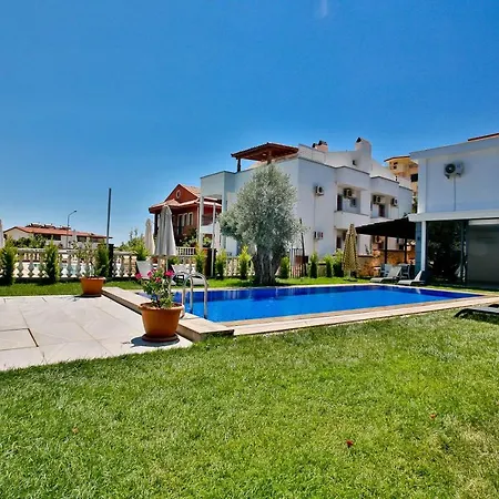 Hotel Nur &