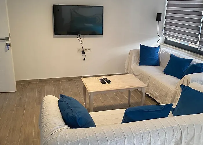 누르 스위트 앤드 3*