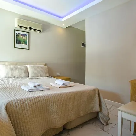 Nur & Otel 3*